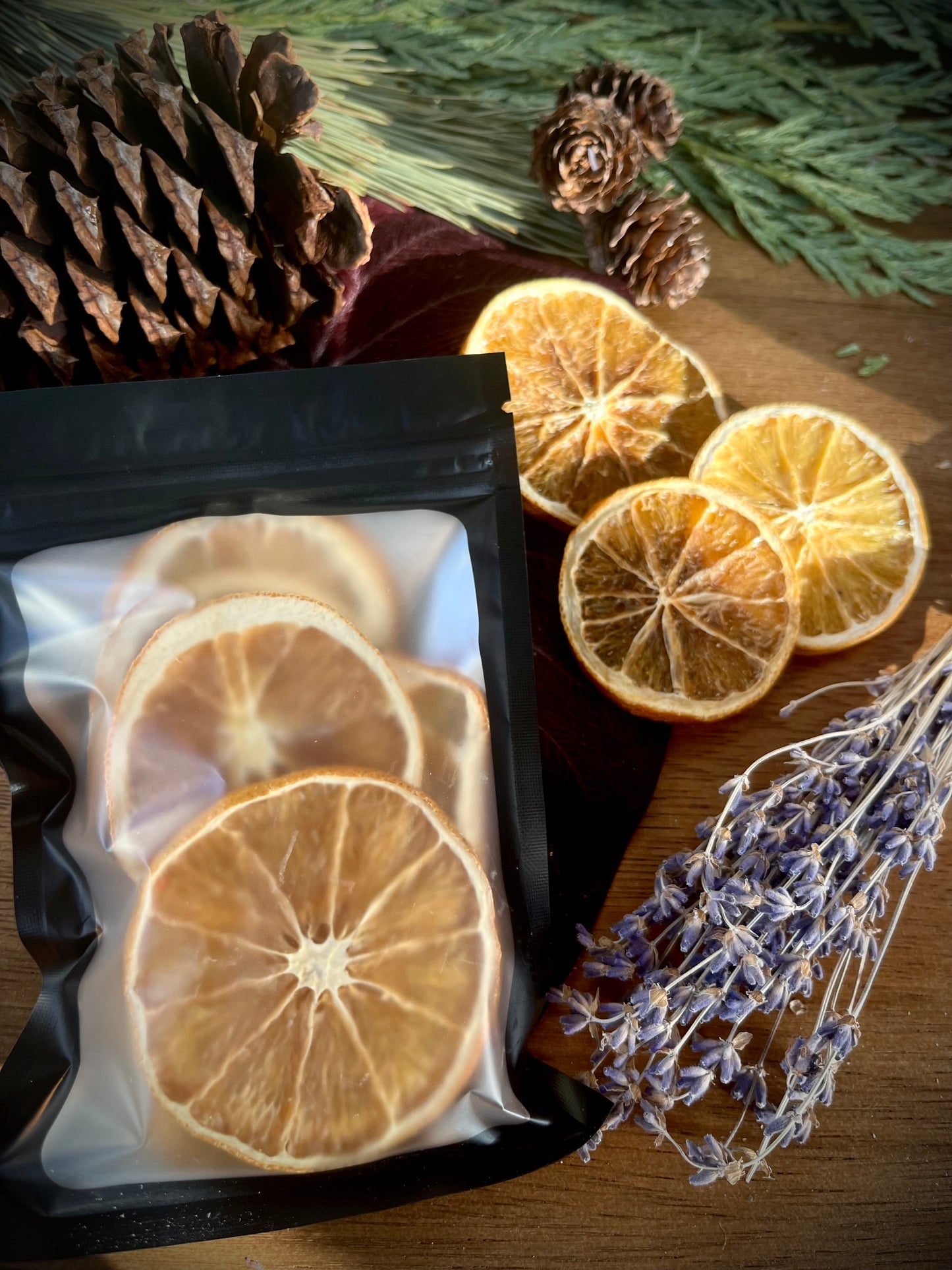 Dehydrated orange slices / 6 slices